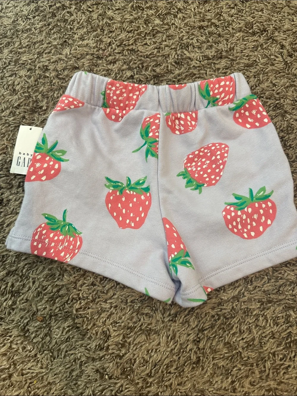 Gap Girls' Light Purple Strawberry Print Shorts NWT 5